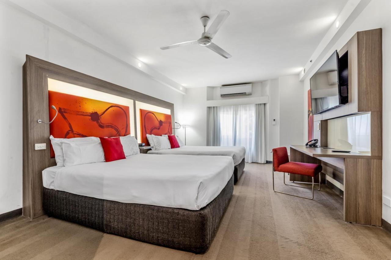 Novotel Darwin Cbd Bagian luar foto