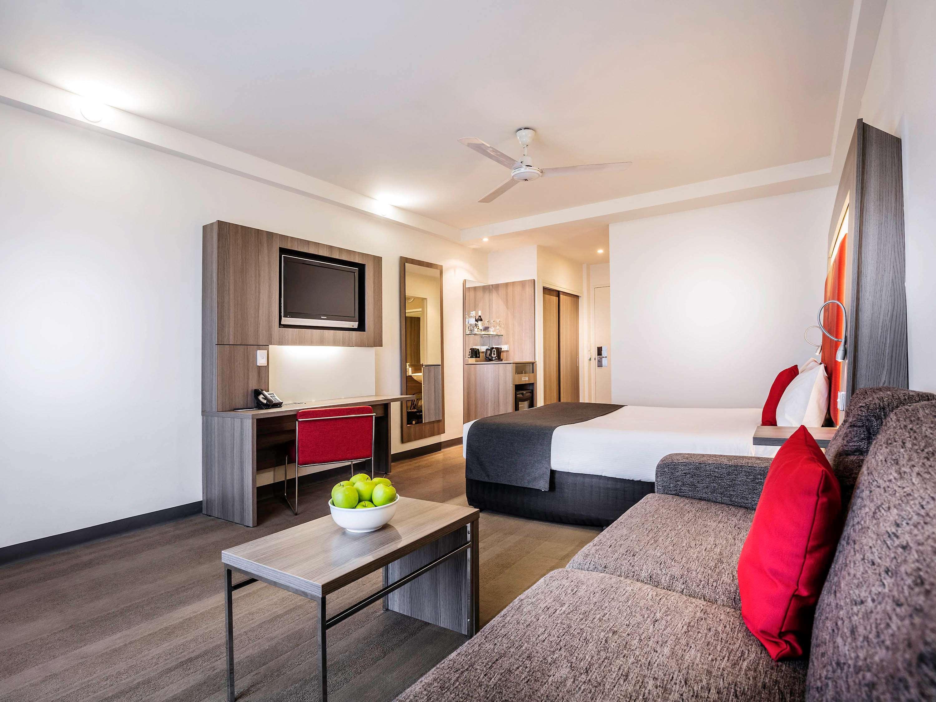 Novotel Darwin Cbd Bagian luar foto