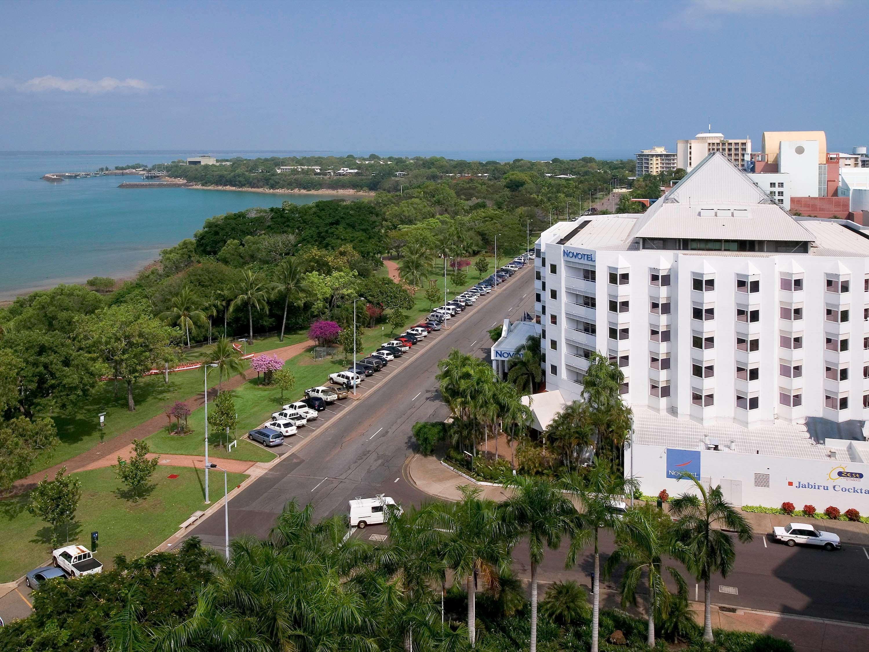 Novotel Darwin Cbd Bagian luar foto
