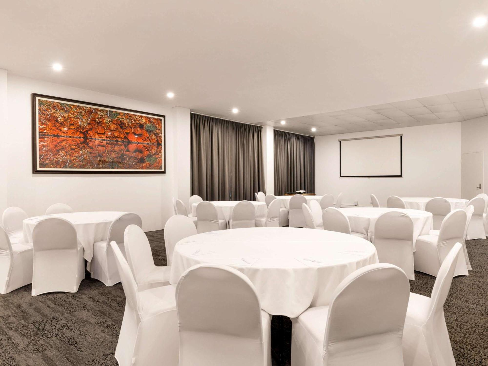 Novotel Darwin Cbd Bagian luar foto