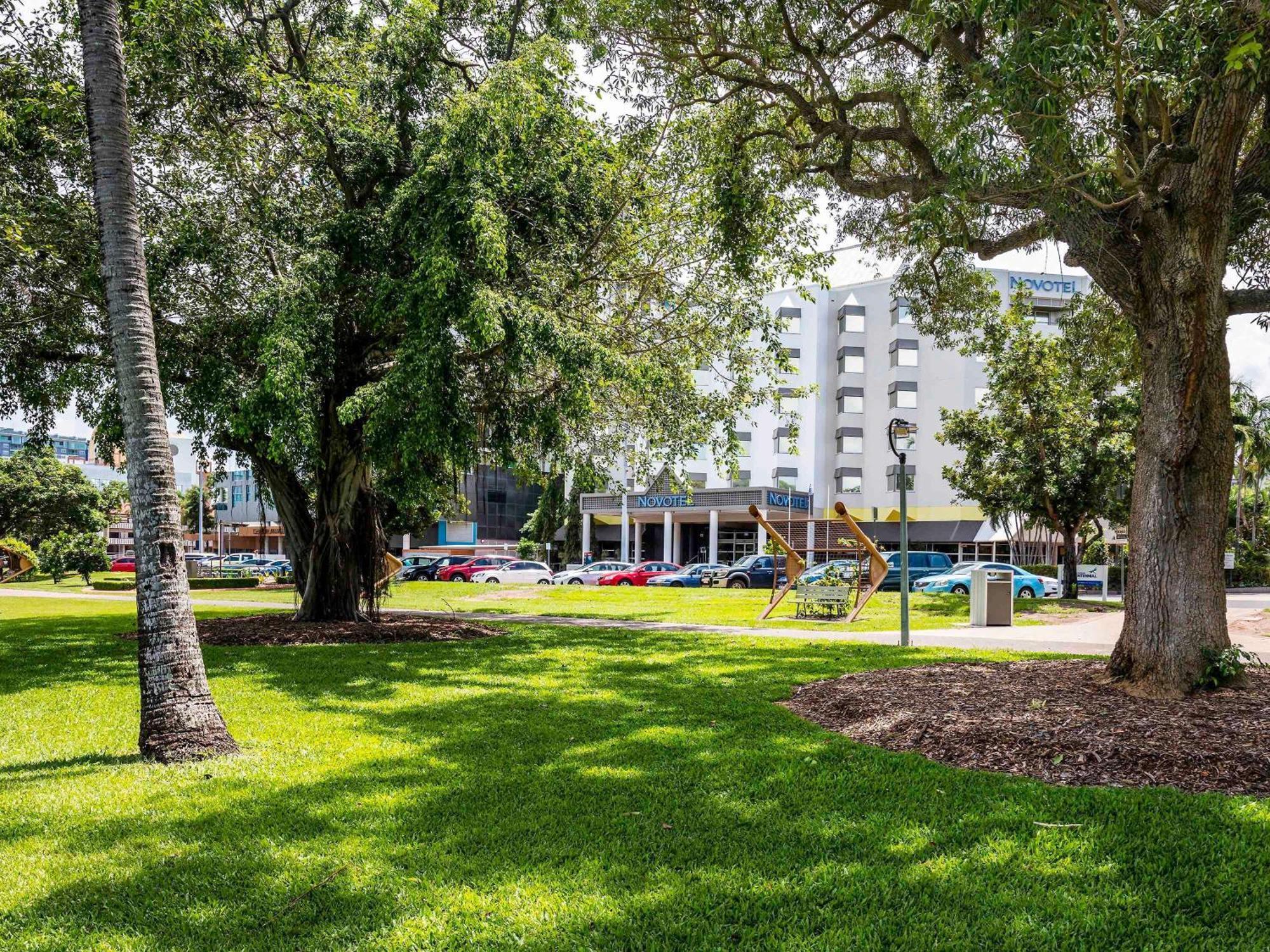 Novotel Darwin Cbd Bagian luar foto